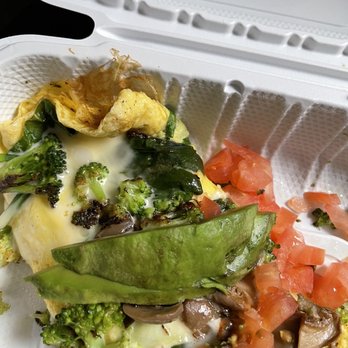 Scarlet 158 Restaurant - Vegetable Omelette Breakfast - Breakfast & Brunch Near Me - New Brunswick, New Jersey