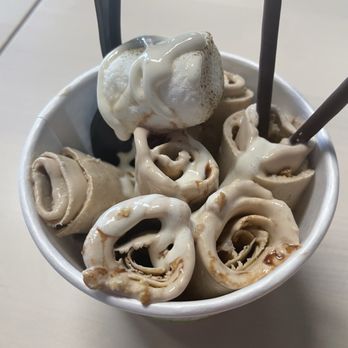 Icy Point - Ice Cream & Frozen Yogurt Near Me - Clifton Park, New York
