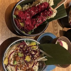 Vegan House - Green Tofu Sticks, Salad