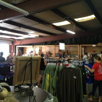 Duck Commander - Duck Commander store (inside warehouse) - Outdoor Gear Near Me - West Monroe, Louisiana Duck Commander - Duck Commander store (inside warehouse) - Outdoor Gear Near Me - West Monroe, Louisiana