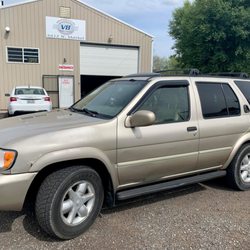 V8 Auto Sales