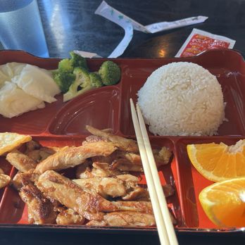 Ramen 101 - Teriyaki chicken without sauce by my choice. - Hawaiian Near Me - Manteca, California