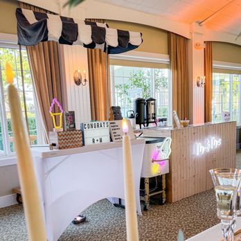 Mr & Mrs Creamery - the reception table - Desserts Near Me - Arcadia, California Mr & Mrs Creamery - the reception table - Desserts Near Me - Arcadia, California