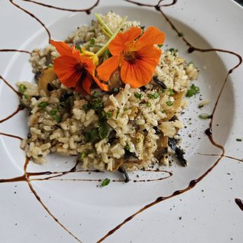 Elk Cove Inn & Spa - Vegan Mushroom Risotto - Wine Bars Near Me - Elk, California Elk Cove Inn & Spa - Vegan Mushroom Risotto - Wine Bars Near Me - Elk, California