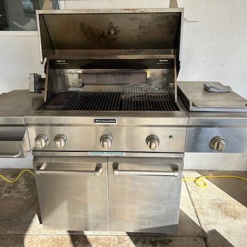 Orange Coast Grill Cleaning - After photo, even after i've used it a couple times - Grill Services Near Me - Orange, California Orange Coast Grill Cleaning - After photo, even after i've used it a couple times - Grill Services Near Me - Orange, California