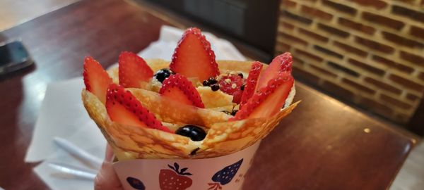 T-Swirl Crêpe by null