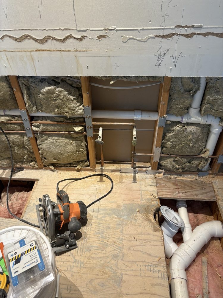 Slide of Alex Plumbing Service