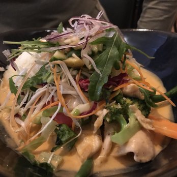 Madami - Chicken and sweet potato curry lunchtime special - Vietnamese Near Me - Berlin, BE