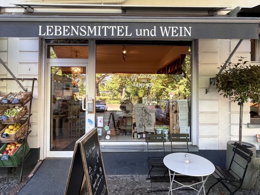 Goldhahn und Sampson Prenzlauer Berg by null