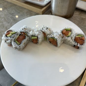 moment sushi - Salmon Avocado roll - Japanese Near Me - San Diego, California moment sushi - Salmon Avocado roll - Japanese Near Me - San Diego, California