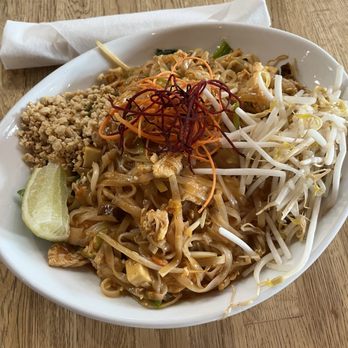 Super Thai Cuisine - Chicken Pad Thai - Thai Near Me - Austin, Texas Super Thai Cuisine - Chicken Pad Thai - Thai Near Me - Austin, Texas