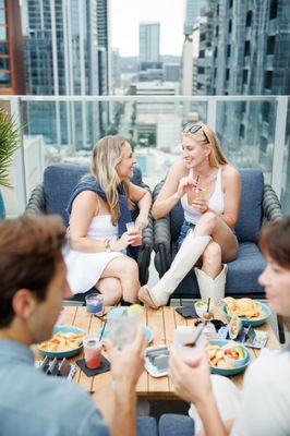 Azul Rooftop by null