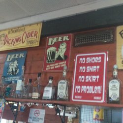 Tarlee Hotel - Bar Decorations