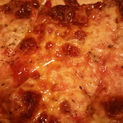 Pizza by Geneo - Yummers
