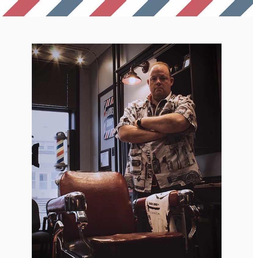 Wade’s Barbershop Logo