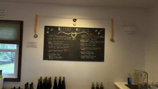 Whitecliff Vineyard & Winery by null