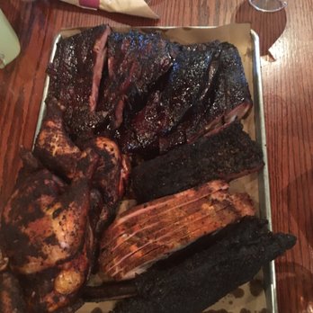 Hoodoo Brown BBQ - Barbeque Near Me - Ridgefield, Connecticut