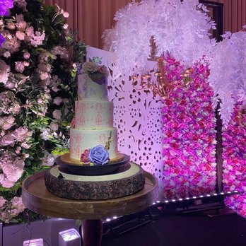 Flowers and Events by Dani - Stage-3 tier cake made by May Coon - Party & Event Planning Near Me - San Bruno, California Flowers and Events by Dani - Stage-3 tier cake made by May Coon - Party & Event Planning Near Me - San Bruno, California