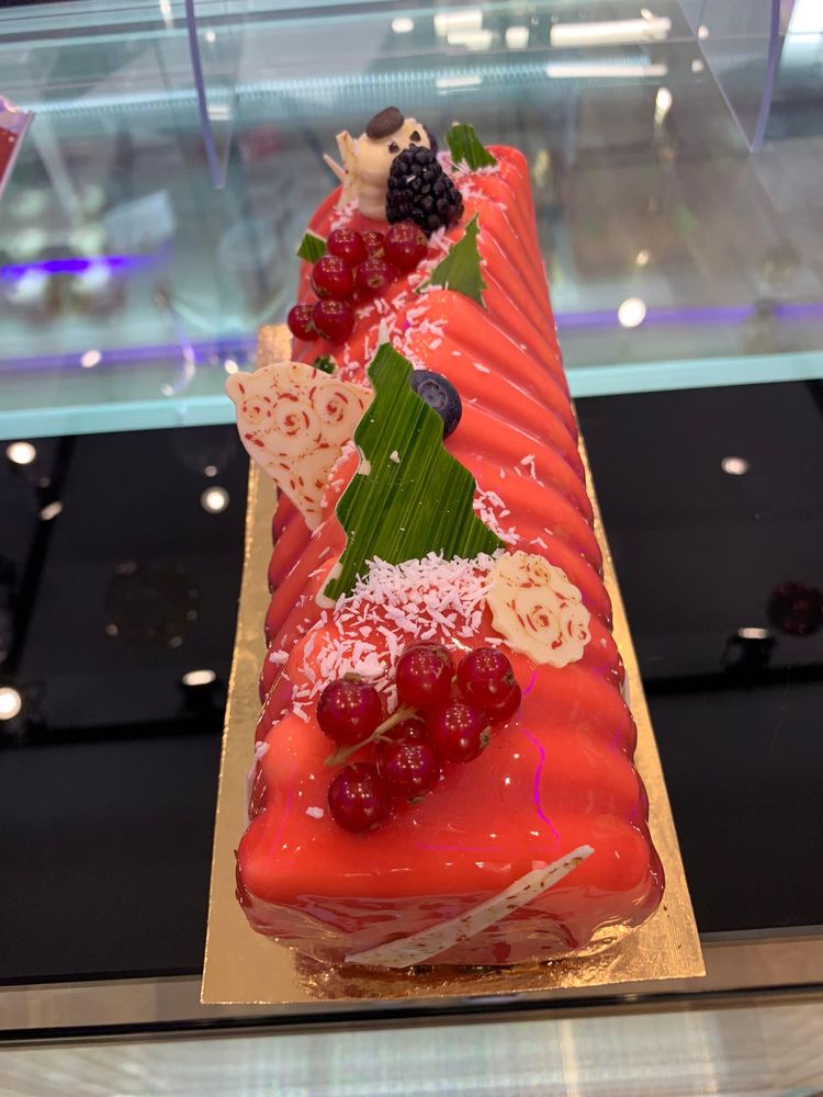 THE ARTIST PATISSERIE 23 Photos 71 Sinclair St, Helensburgh, Argyll and Bute, United Kingdom