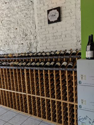 Square Wine Company by null