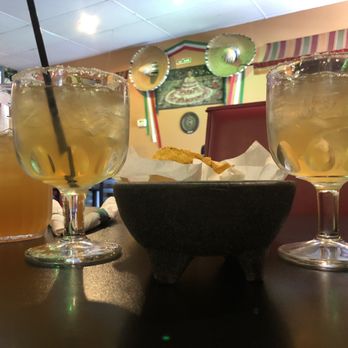 EL Riacho Mexican Restaurant - Gold margaritas. - Mexican Near Me - Fairborn, Ohio EL Riacho Mexican Restaurant - Gold margaritas. - Mexican Near Me - Fairborn, Ohio