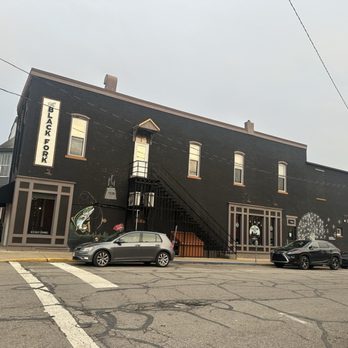 Black Fork Bistro - Outside of the building, love the murals - Salad Near Me - Loudonville, Ohio