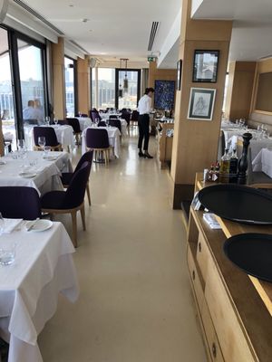 Vogue Restaurant & Bar by null