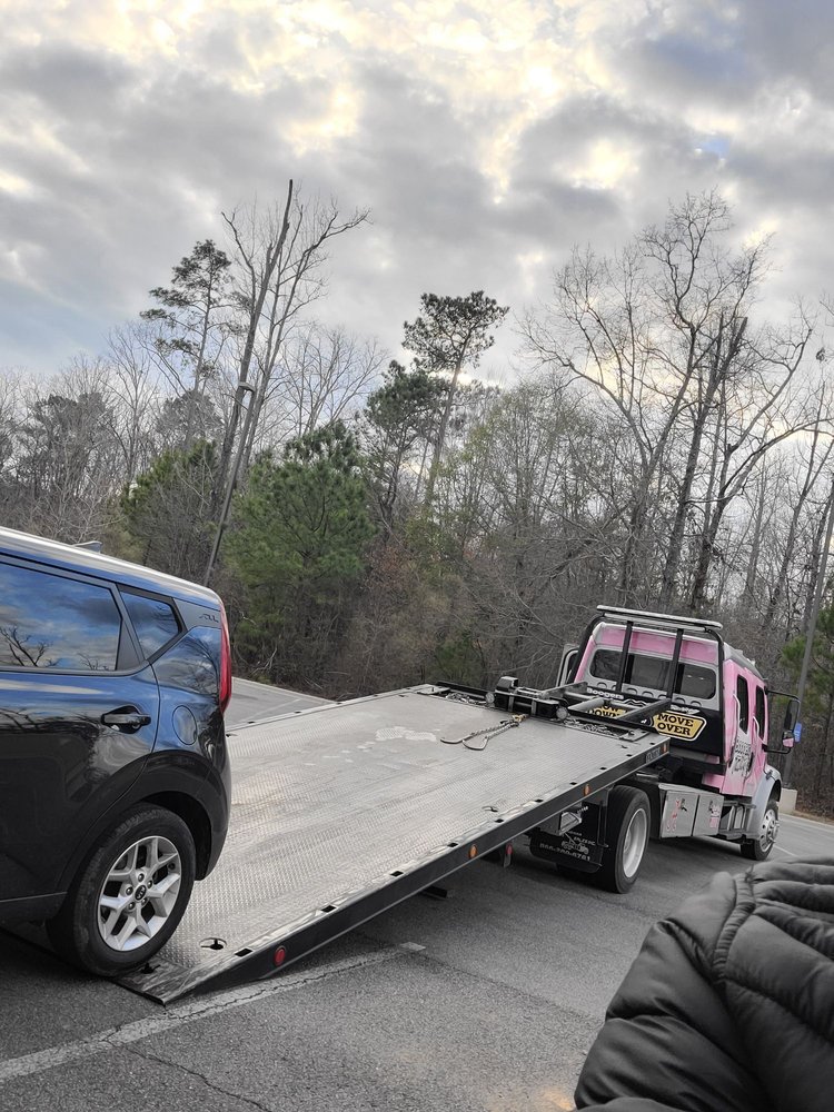 BOOGER’S TOWING Updated October 2024 45 Photos 2211 Commerce Ave