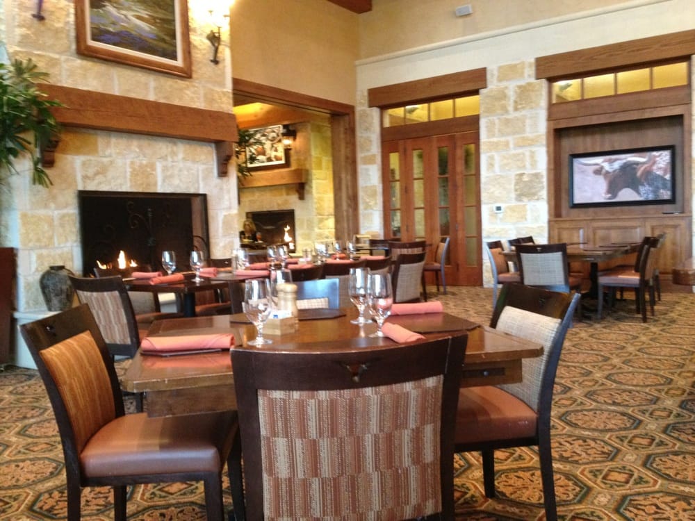 UNIVERSITY OF TEXAS GOLF CLUB Updated October 2024 30 Photos & 10