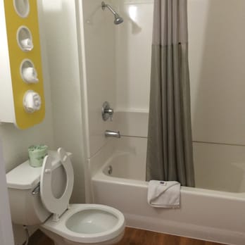 Motel 6 - Soooo clean!! Not even dust! - Hotels Near Me - Simi Valley, California Motel 6 - Soooo clean!! Not even dust! - Hotels Near Me - Simi Valley, California