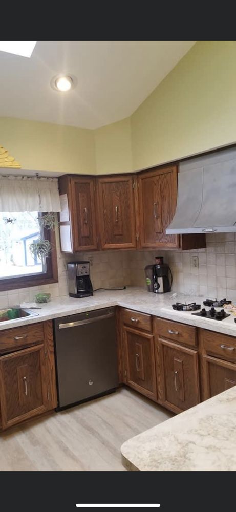 Slide of W&L Handyman Service