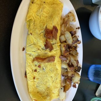 Bella Vida Garden Cafe - Breakfast & Brunch Near Me - West Cape May, New Jersey