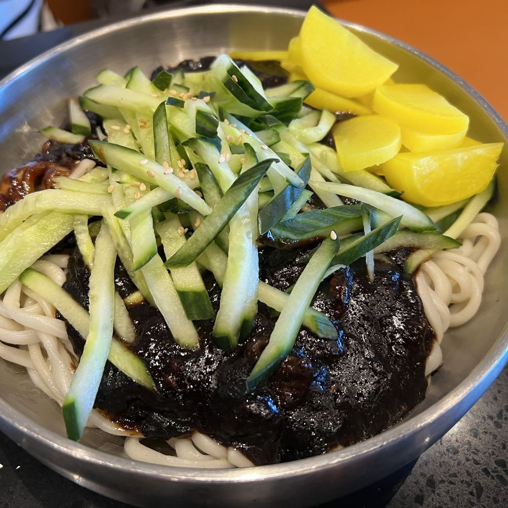 Mom's Kitchen - Korean Near Me - Oshawa, Ontario Mom's Kitchen - Korean Near Me - Oshawa, Ontario