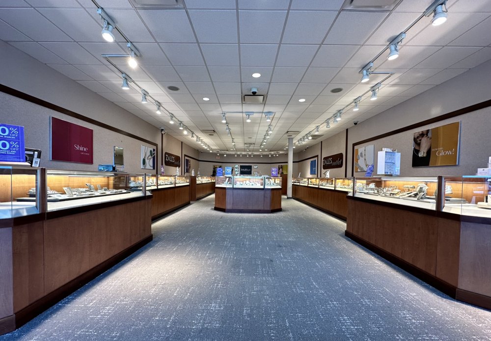 ZALES OUTLET Updated September 2024 13 Reviews 450 NW 257th Way