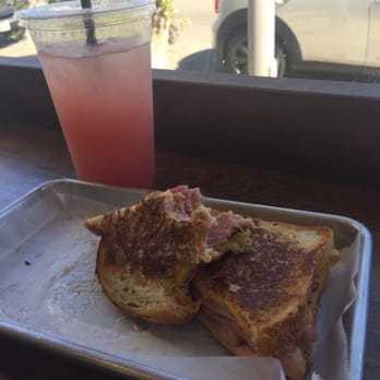 Undergrind Cafe - MISS PIGGY MELT - Cafes Near Me - Los Angeles, California