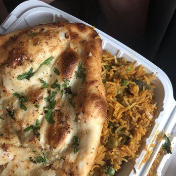Himalayan Kitchen - Garlic naan and veggie biryani level 5 - Himalayan/Nepalese Near Me - Kailua, Hawaii Himalayan Kitchen - Garlic naan and veggie biryani level 5 - Himalayan/Nepalese Near Me - Kailua, Hawaii