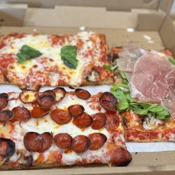 Sugo - Margherita Slice, Pepperoni Slice, Prosciutto Slice - Pizza Near Me - Costa Mesa, California Sugo - Margherita Slice, Pepperoni Slice, Prosciutto Slice - Pizza Near Me - Costa Mesa, California