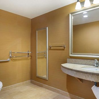 Best Western Exeter Inn & Suites - Guest Room ADA King - Hotels Near Me - Exeter, California Best Western Exeter Inn & Suites - Guest Room ADA King - Hotels Near Me - Exeter, California