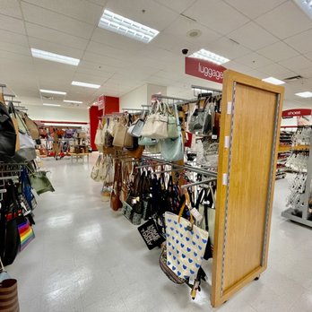 TJ Maxx - Department Stores Near Me - Boston, Massachusetts TJ Maxx - Department Stores Near Me - Boston, Massachusetts