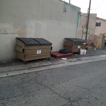 El Jacalito - This is a picture of how they just dump stuff along side of the dumpster instead of putting it in the garbage like normal people would do. - Mexican Near Me - El Monte, California El Jacalito - This is a picture of how they just dump stuff along side of the dumpster instead of putting it in the garbage like normal people would do. - Mexican Near Me - El Monte, California