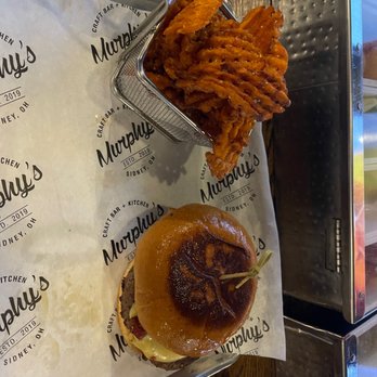 Murphy’s Craft Bar + Kitchen - BBQ Hickory Bacon burger - Bars Near Me - Sidney, Ohio