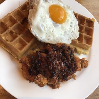 Meli Cafe - Chicken and Waffles - Breakfast & Brunch Near Me - Chicago, Illinois