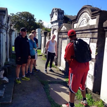 New Orleans Jogging Tours - At Lafayette Cemetery. - Tours Near Me - New Orleans, Louisiana New Orleans Jogging Tours - At Lafayette Cemetery. - Tours Near Me - New Orleans, Louisiana