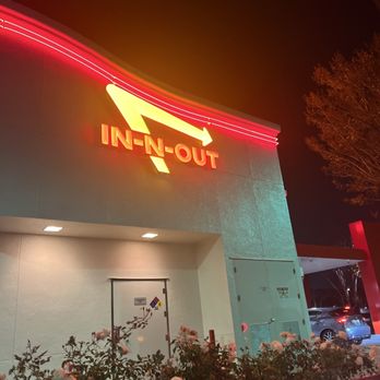 In-N-Out Burger - Fast Food Near Me - Santa Clara, California In-N-Out Burger - Fast Food Near Me - Santa Clara, California