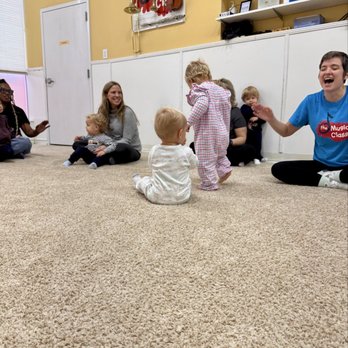 The Music Class - Buckhead - The Music Class session. - Preschools Near Me - Atlanta, Georgia The Music Class - Buckhead - The Music Class session. - Preschools Near Me - Atlanta, Georgia
