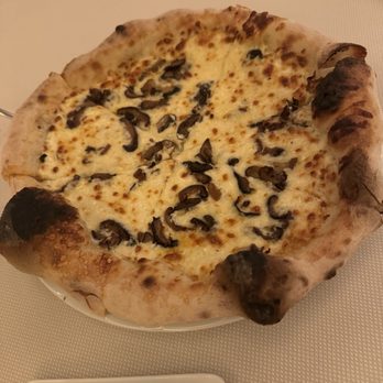 Finestra - Pizza Near Me - Parañaque, NCR