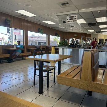 The Hat - Seating area - American Near Me - Temple City, California The Hat - Seating area - American Near Me - Temple City, California
