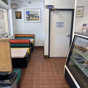 El Taco De Mexico - Restroom and some seating - Mexican Near Me - Denver, Colorado