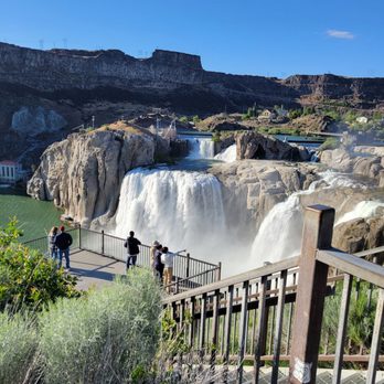 Shoshone Falls Park - Getting ready to get some pictures of the falls from the overlook. - Parks Near Me - Twin Falls, Idaho Shoshone Falls Park - Getting ready to get some pictures of the falls from the overlook. - Parks Near Me - Twin Falls, Idaho