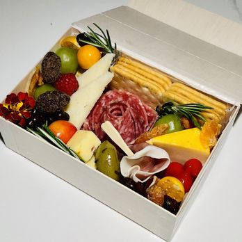 Maple & Mint - Mini single-serve cheese + charcuterie boxes for your next event - Cheese Shops Near Me Maple & Mint - Mini single-serve cheese + charcuterie boxes for your next event - Cheese Shops Near Me